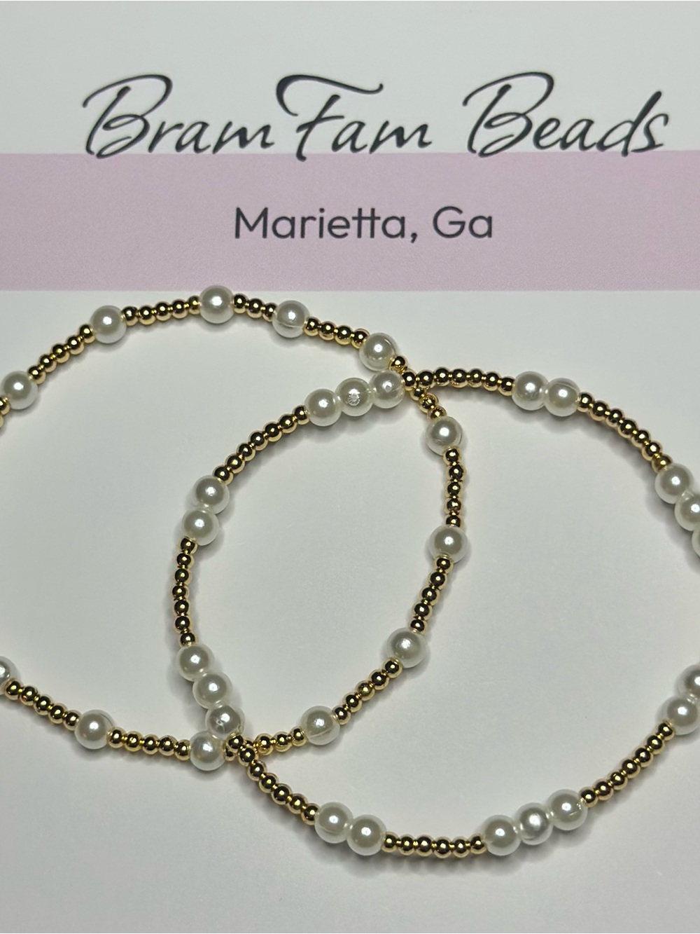 Gold and White Pearl Stretch Bracelet